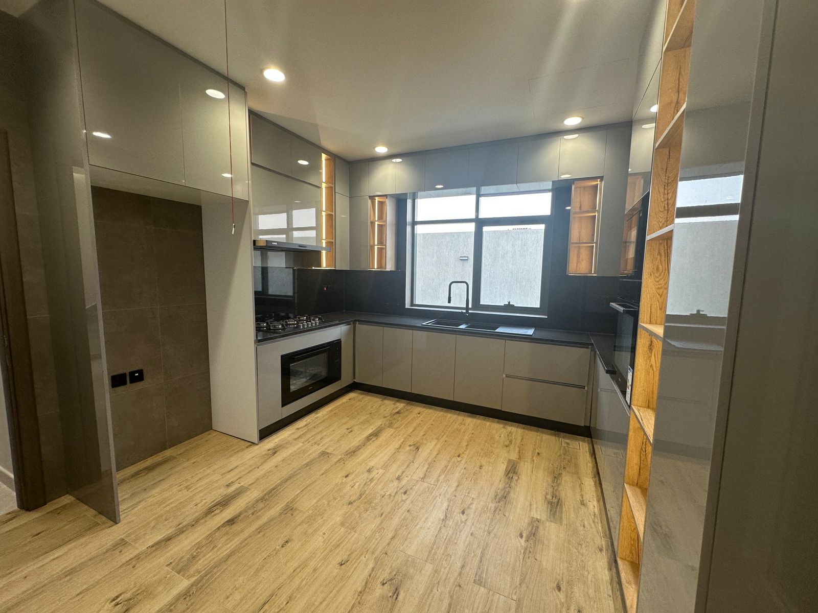 Tilal New Villa-1393/500